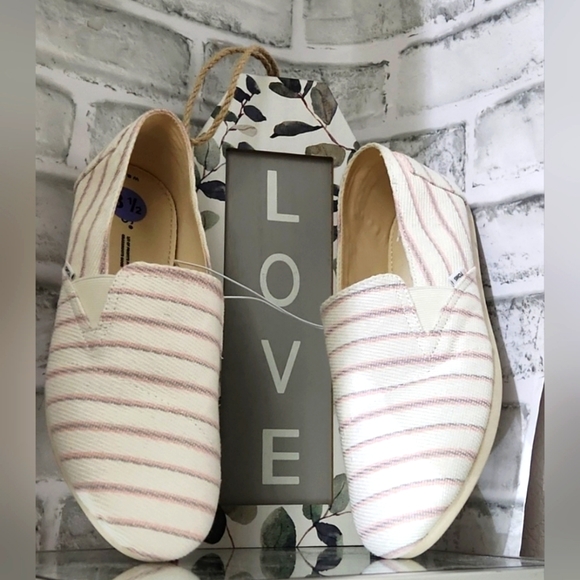 Toms Shoes - New striped Toms Women's slip on shoes 8.5